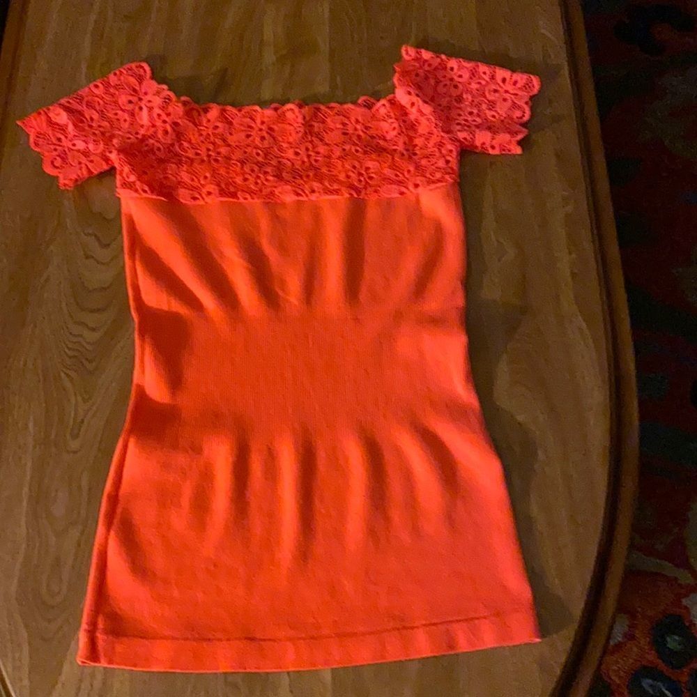 J & me orange top